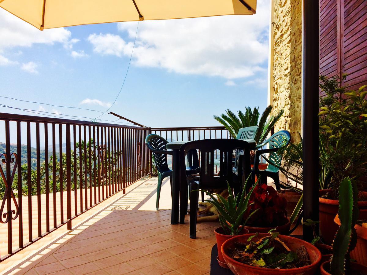 Pozzo Medievale Prignano Cilento Bagian luar foto