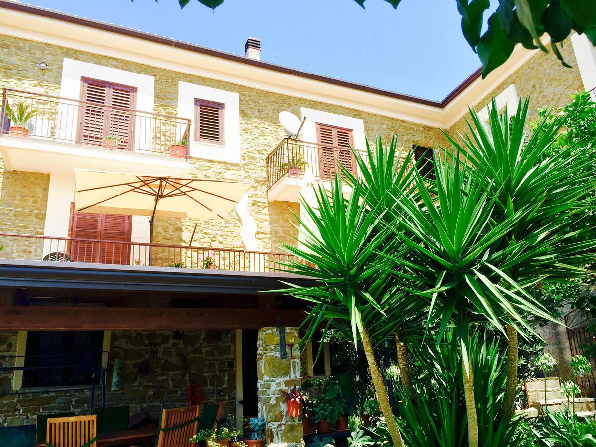 Pozzo Medievale Prignano Cilento Bagian luar foto