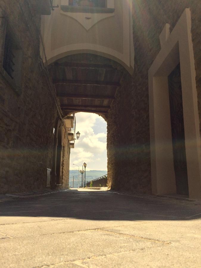 Pozzo Medievale Prignano Cilento Bagian luar foto