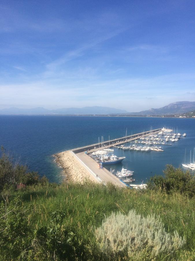 Pozzo Medievale Prignano Cilento Bagian luar foto